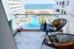 Studio M47 Infinity Spa Beach Resort